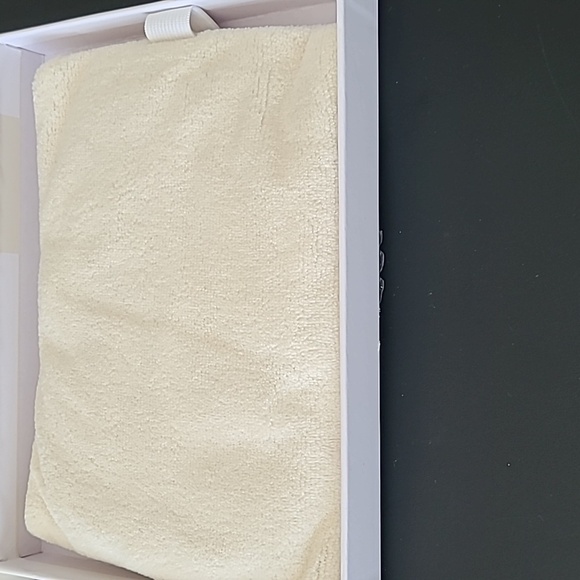 Alieva Spa calming sinus pillow - Picture 3 of 4